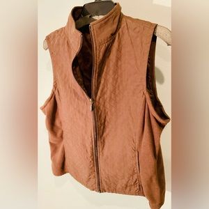 Women’s Medium Brown Columbia Vest